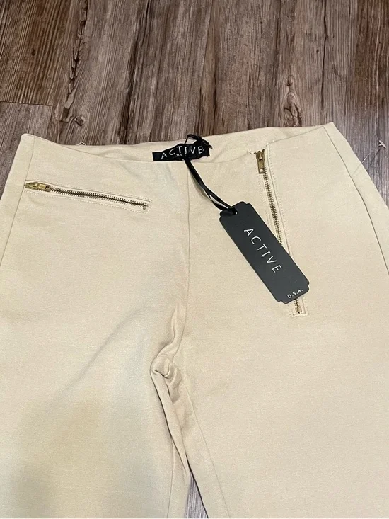 Active USA Cream Slim Pull-On Leggings with Gold Zip Accents - Picture 2 of 12